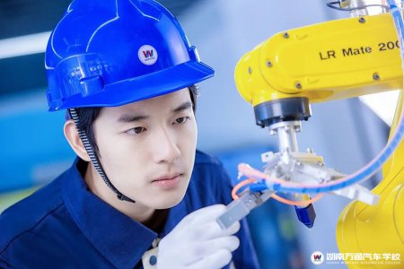 湖南學PLC編程去哪里？PLC月入過萬普通人能實現(xiàn)嗎？